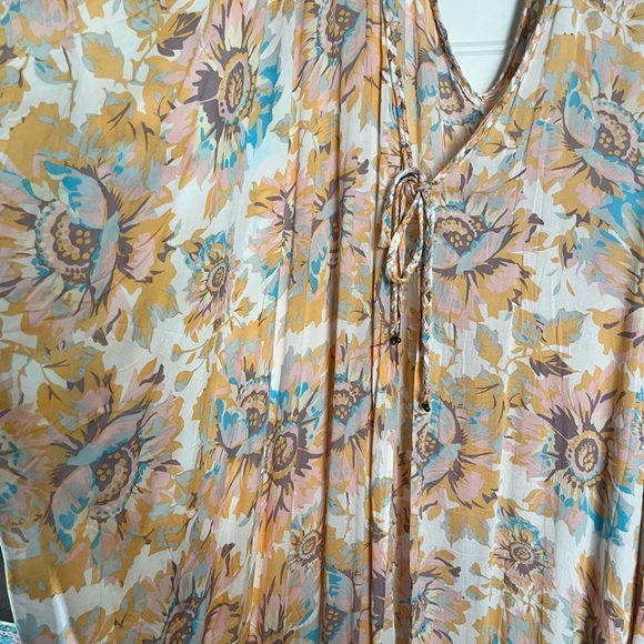 Free People batwing coverup with braided front tie. - Picture 4 of 6